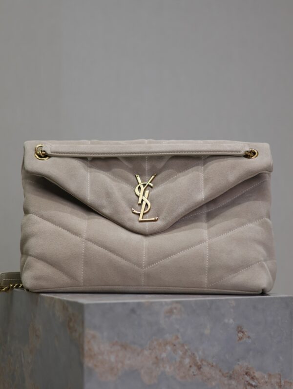 sy_no_D4A7F61AD1851505572F375E6C1F0C51_0 YSL Loulou 35cm Shoulder Bag – Light Gray Suede