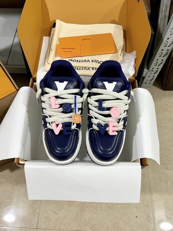 sy_no_D56E970951E478FC5B0B1AC07B1EE1EA_1 Louis Vuitton LV Skate Navy Blue Leather Retro Skate Sneakers