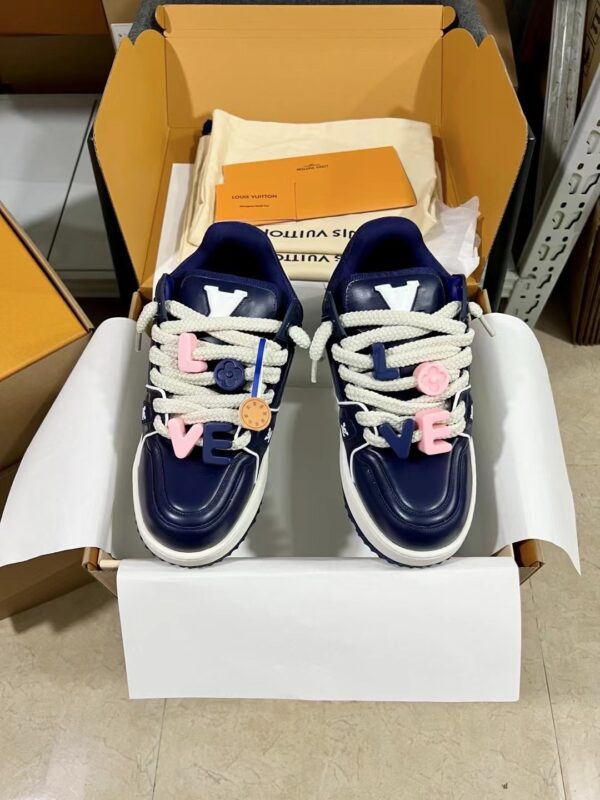 sy_no_D56E970951E478FC5B0B1AC07B1EE1EA_3 Louis Vuitton LV Skate Navy Blue Leather Retro Skate Sneakers