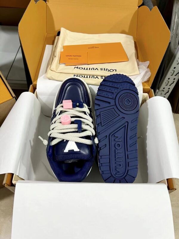 sy_no_D56E970951E478FC5B0B1AC07B1EE1EA_8 Louis Vuitton LV Skate Navy Blue Leather Retro Skate Sneakers