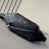 sy_no_D57388BBA355A274827F71662152ECA9_0 Large-Capacity Chest Bag – Black