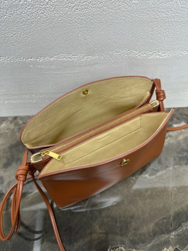 Trio Flap Bag – Brown