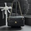 sy_no_D81B74F98B15E4DDF738003EAD76DC78_0 CHANEL Women's Maxi Camera Bag (26A) – Double-C Chain Bowling Bag / Shoulder & Underarm Bag / Briefcase Style