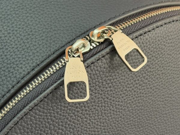 sy_no_D84D54A97D94A8B87933F265921A4630_5 Discovery Work Bag – Waxed Leather
