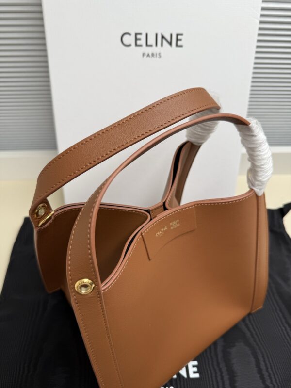 Small Cubo Bag – Brown