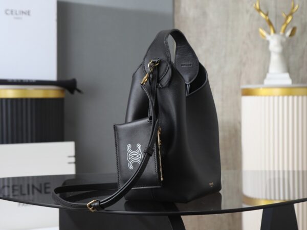 sy_no_D8EC8C26F08A827A097B6E36145EA416_2 Hobo Small Shoulder Bag – Black Natural Calfskin
