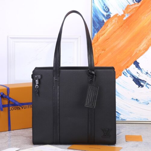 sy_no_D8ECF58FA6D547103EA9EFD8BCD1CFBA_0 LV Aerogram Tote Bag – Black