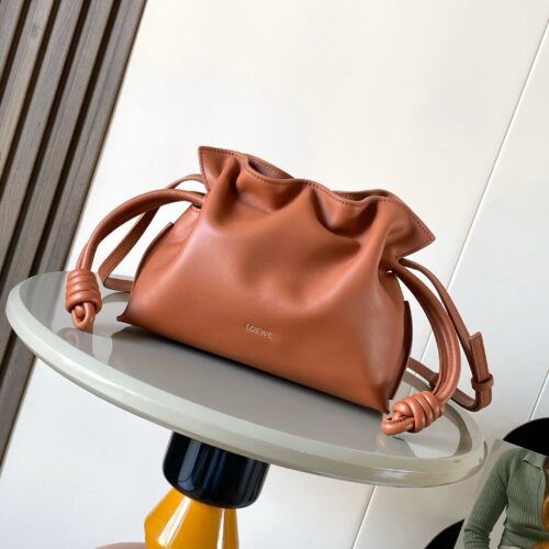 sy_no_D9697925542D06F2FB1096A7334C373D_0 LOEWE Mini Flamenco Knot Bag