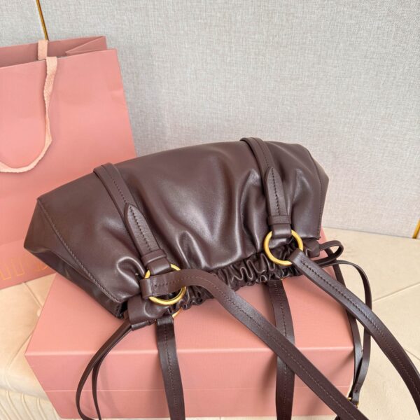 sy_no_D972056DE3977368AE2F0FE682AAA980_4 Chocolate Brown Archive-Inspired Drawstring Ruched Shoulder / Underarm Bag