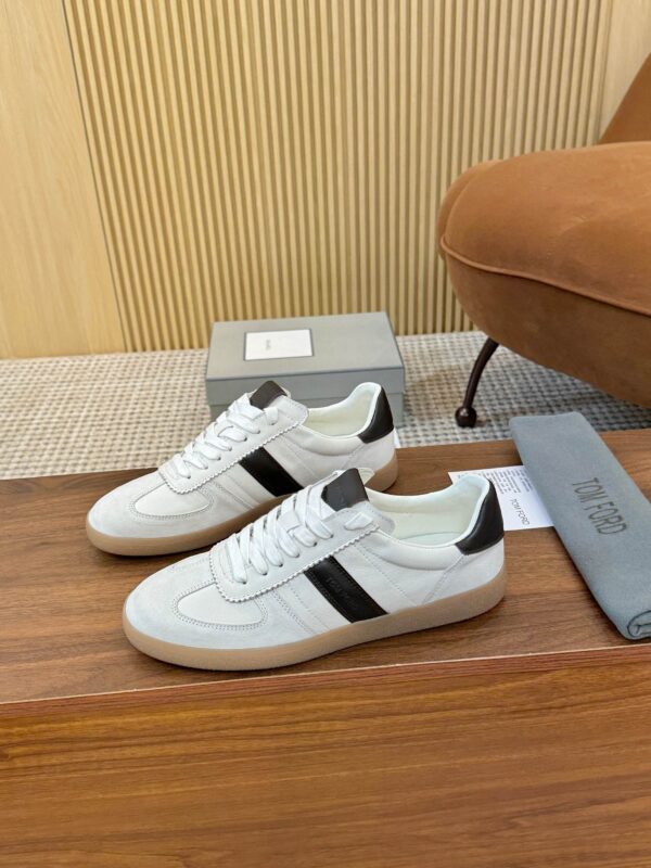 Cream & Dark Brown Retro Low-Top Sneakers