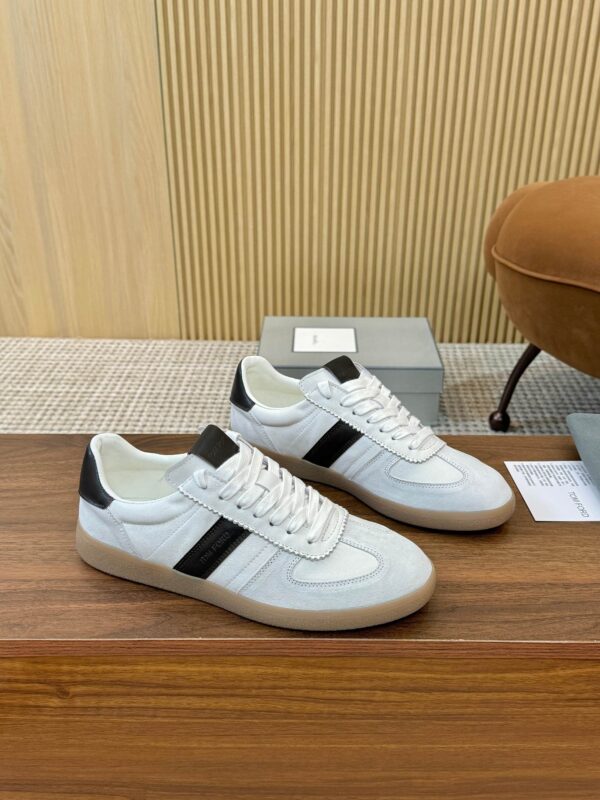 Cream & Dark Brown Retro Low-Top Sneakers