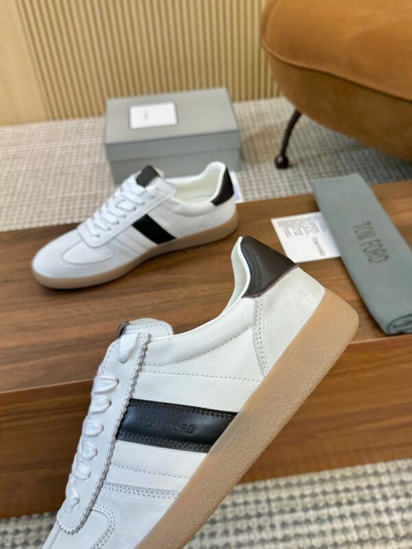 Cream & Dark Brown Retro Low-Top Sneakers