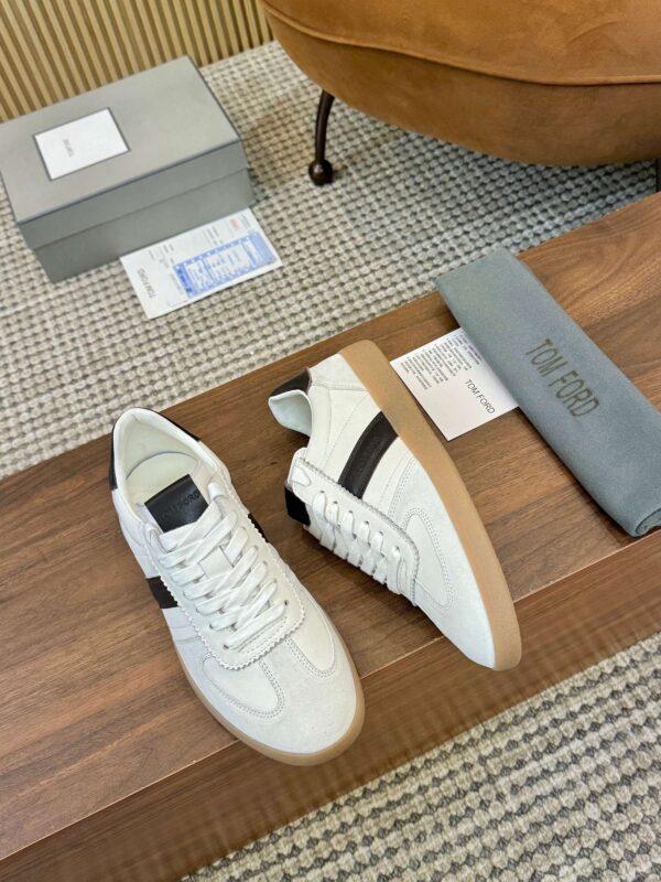 Cream & Dark Brown Retro Low-Top Sneakers