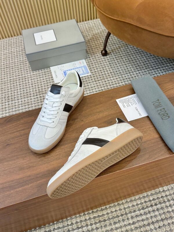 Cream & Dark Brown Retro Low-Top Sneakers