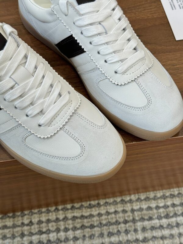 Cream & Dark Brown Retro Low-Top Sneakers