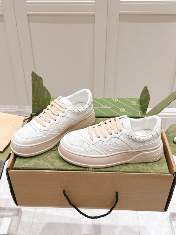 Gucci GG Embossed Leather Platform Sneaker – White / Peach Pink