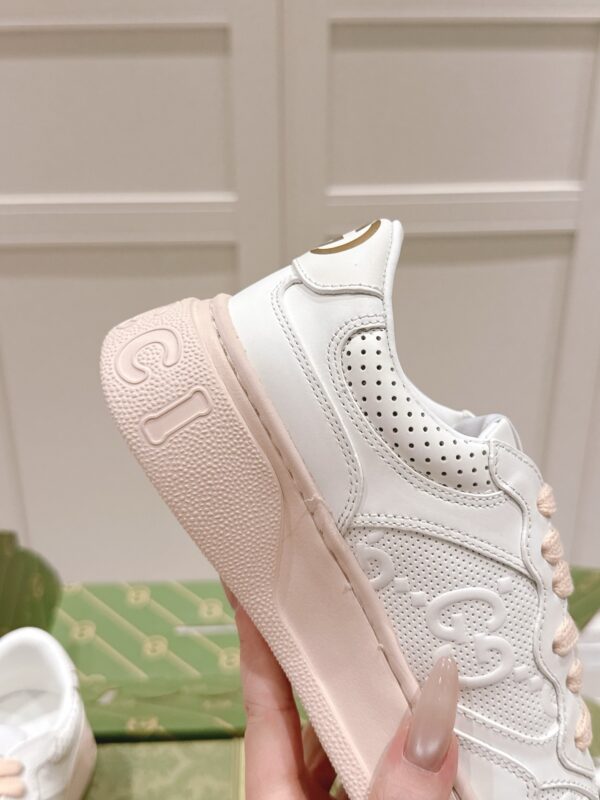 Gucci GG Embossed Leather Platform Sneaker – White / Peach Pink