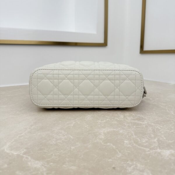 sy_no_DA9AA0BE714DAAAF6C6ED51013525501_5 Toujours Hobo Mini Bag – White Lambskin with Silver-Tone Hardware