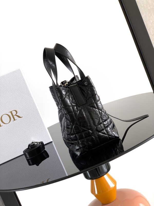 sy_no_DACA2AD6465D6ACB57EFB1A8BAFBBA40_1 Dior Women's Toujours Oversized Cannage Calfskin Shoulder Bag
