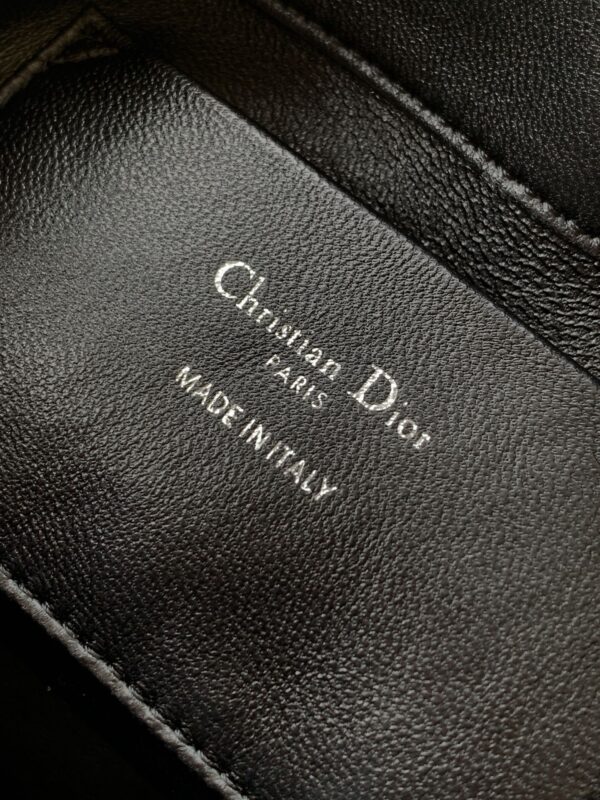 sy_no_DACA2AD6465D6ACB57EFB1A8BAFBBA40_7 Dior Women's Toujours Oversized Cannage Calfskin Shoulder Bag