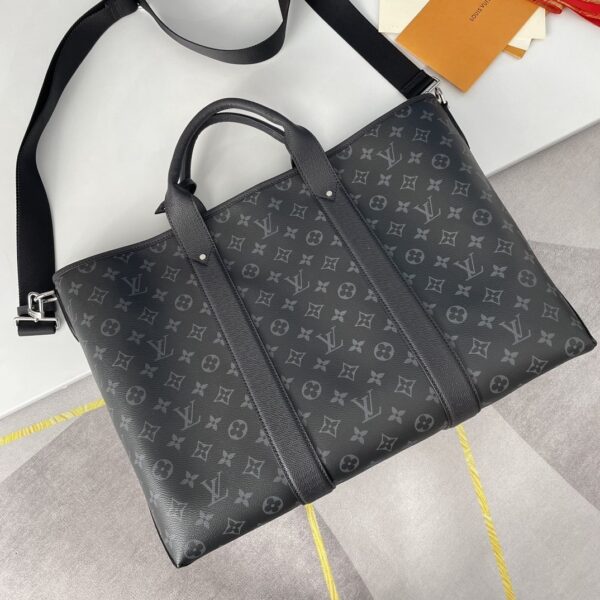 Louis Vuitton Weekend Tote Bag – Monogram Canvas & Taiga Leather