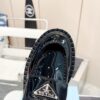 sy_no_DC52EB1AB5D263546D6D53F65E1DBAE9_7 Black Patent Leather Shearling-Lined Platform Loafers