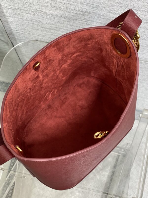 Dior Medaillon Bucket Bag – New Spring/Summer Calfskin Shoulder Bag