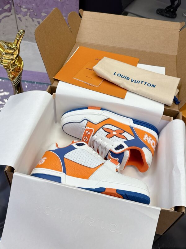 sy_no_DE85B6CE8E861434F7A78F8702FD9FDA_0 Louis Vuitton LV Trainer Orange, Blue & White Retro Sneakers