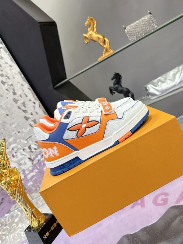 sy_no_DE85B6CE8E861434F7A78F8702FD9FDA_2 Louis Vuitton LV Trainer Orange, Blue & White Retro Sneakers