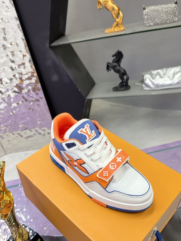 sy_no_DE85B6CE8E861434F7A78F8702FD9FDA_5 Louis Vuitton LV Trainer Orange, Blue & White Retro Sneakers