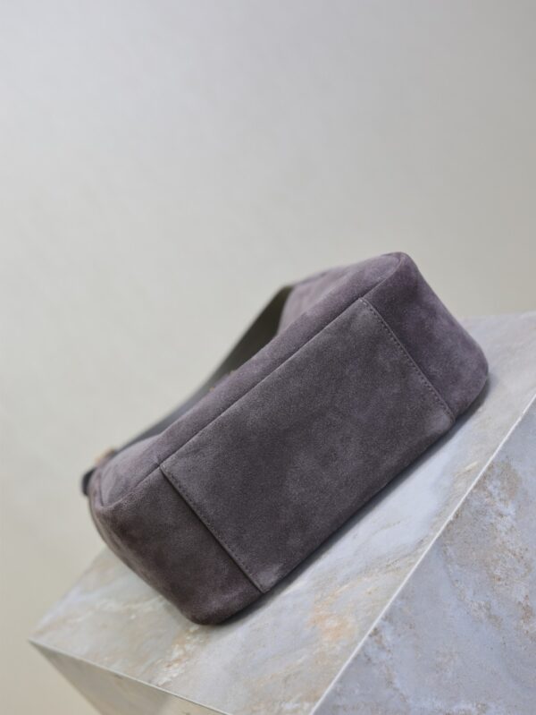 YSL Le 5 À 7 Shoulder Bag – Gray Suede