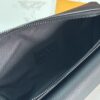 sy_no_DFBBFBD7BF6C29965F877DD96EB28FAE_8 Pilot Mini Bag – Grained Leather