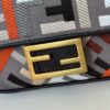 sy_no_E13CF05EFC867E1A99AC02FF3947823D_5 Fendi Baguette Handbag – Double-F Embroidered Canvas