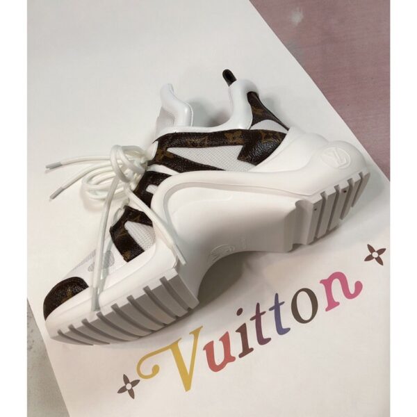 Louis Vuitton Archlight Sneakers (Chunky/Dad Shoes/Space-Style Sneakers) – Trendy Casual Footwear