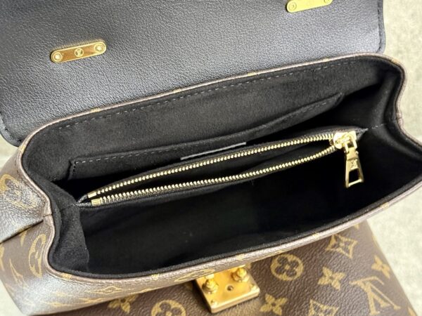 sy_no_E16423AEE83792182F10C7A42F235113_4 Madeleine BB Bag