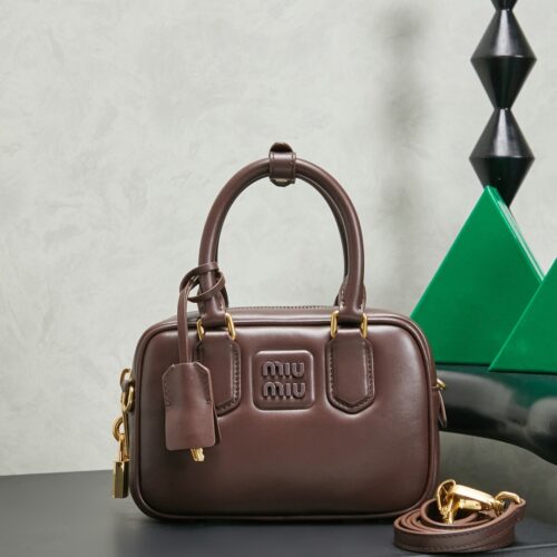 sy_no_E469FF055A964166A89C23521E2B7341_0 Miu Miu "Too Pretty" Bowling Bag – Small Leather Handbag / Crossbody Bag