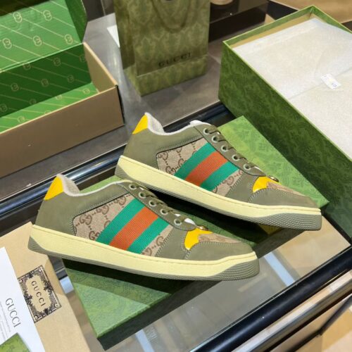 sy_no_E46A44524E5A7AFAE415DCE670A75CED_0 Olive Green Suede & Monogram Retro Sneakers