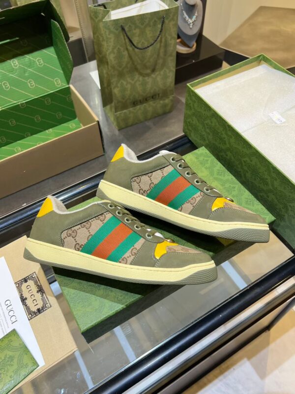 sy_no_E46A44524E5A7AFAE415DCE670A75CED_0 Olive Green Suede & Monogram Retro Sneakers