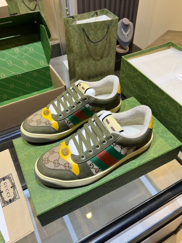 sy_no_E46A44524E5A7AFAE415DCE670A75CED_3 Olive Green Suede & Monogram Retro Sneakers