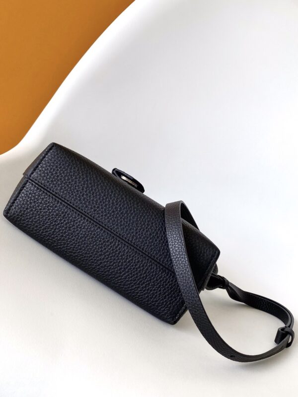 sy_no_E500F7E720AF7C23DE2F6C26653F54CA_3 Fendi Mini By The Way Soft Handbag – Full Leather Edition