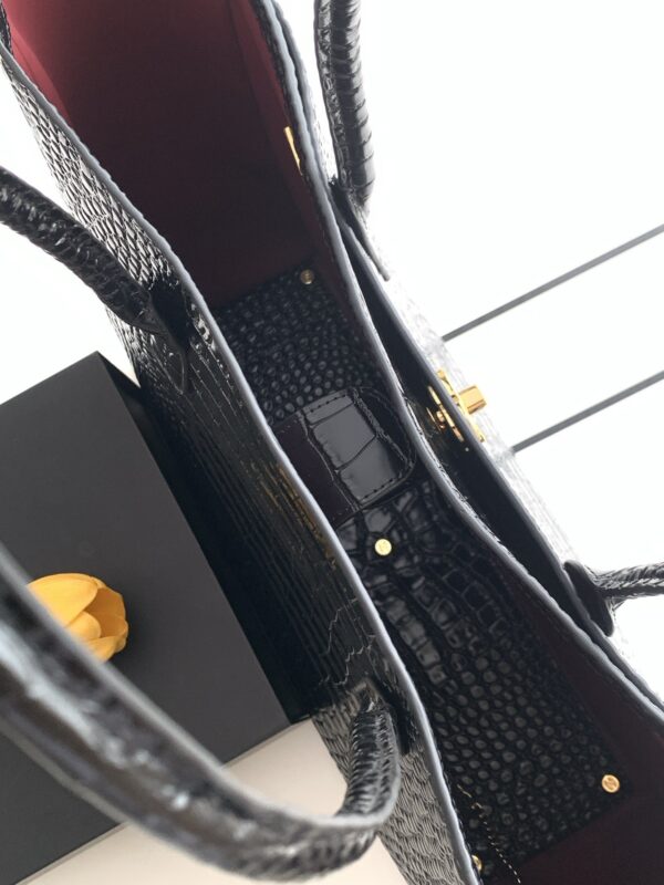 Black Cerf-Style Large Crocodile-Embossed Leather Tote Bag