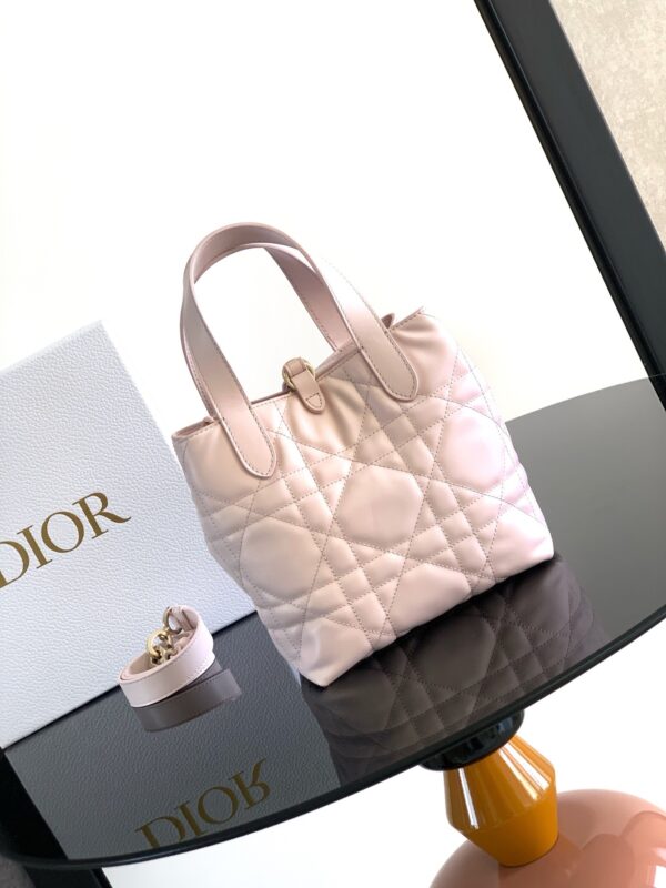 sy_no_E57A4F9C921DF34FEBC7AF6715F26A91_3 Dior Women's Toujours Oversized Cannage Calfskin Shoulder Bag