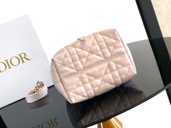 sy_no_E57A4F9C921DF34FEBC7AF6715F26A91_4 Dior Women's Toujours Oversized Cannage Calfskin Shoulder Bag