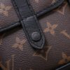 sy_no_E67354BD4BA0AD42FA37DB900ED17F29_5 Wearable Wallet Crossbody Bag