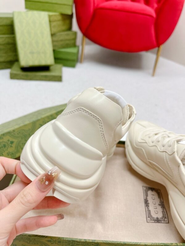 sy_no_E6E22C15A7144F701AD72E69E987799D_7 Gucci Rhyton Leather Sneaker in Off-White