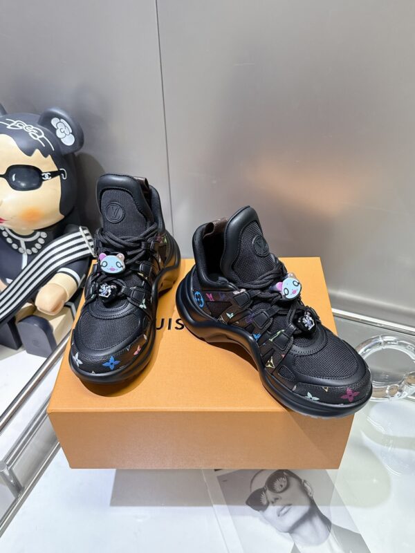sy_no_E720E46C72EC8A8F0DF749459FC27103_3 Louis Vuitton LV Archlight Black Multi-Color Monogram x Sun Yitian Sneakers