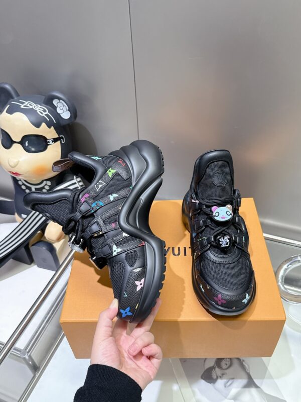 sy_no_E720E46C72EC8A8F0DF749459FC27103_4 Louis Vuitton LV Archlight Black Multi-Color Monogram x Sun Yitian Sneakers