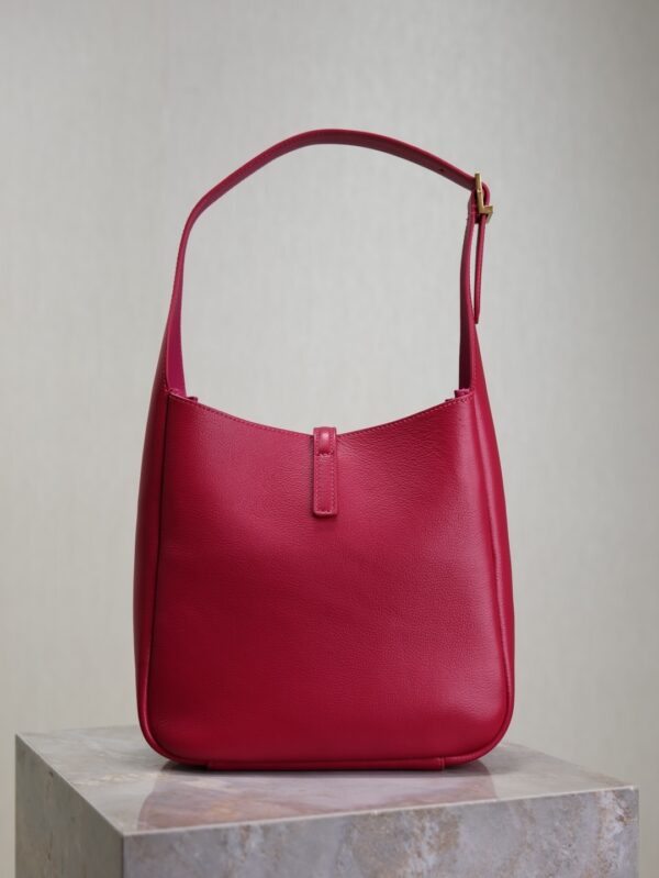 sy_no_E81165E26BCDC6594BA31DE29E0C53CB_7 LE 5 À 7 Underarm Bag – Fuchsia Pink
