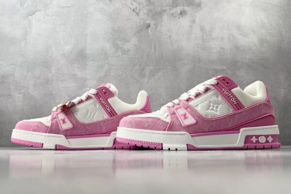 sy_no_E87ABA6548506BCA737634341C6A5E9D_4 Louis Vuitton LV Trainer Pink Monogram Denim & White Leather Retro Sneakers