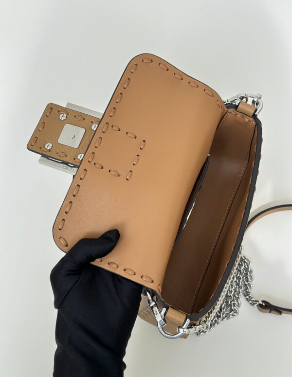 sy_no_E8A4517B2140B3643EB1605401E54478_8 Fendi Baguette Selleria Hand-Stitched Bag – Caramel Brown